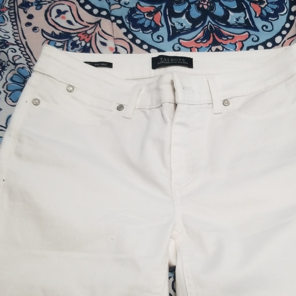 Jean's